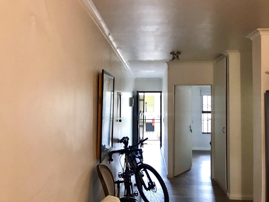 To Let 1 Bedroom Property for Rent in Rondebosch Western Cape